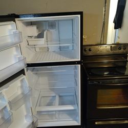 Estufa Y Refrigerador Excelente Condiciones 