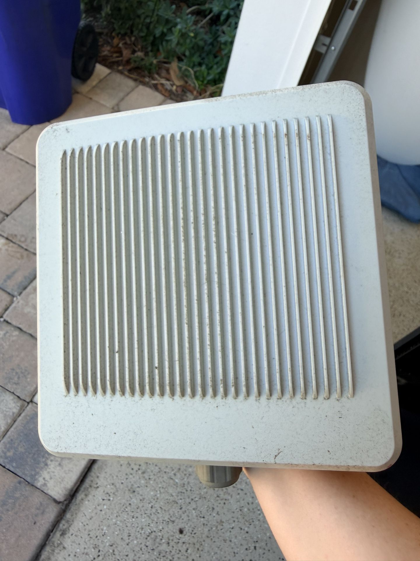 Luxul XAP-1440 AC1200 Dual-Band Outdoor Wireless Access Point