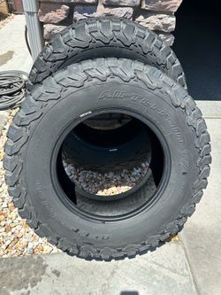 2 BFG BFGoodrich KO2 285/70/17