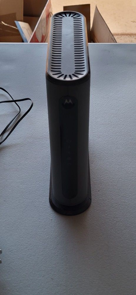 Motorola MB8611 Modem