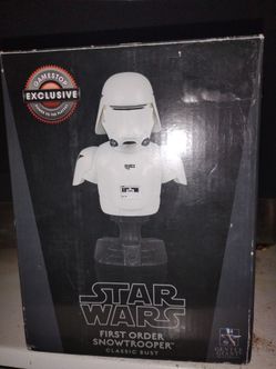 Star wars limited edition first order snow trooper classic bust