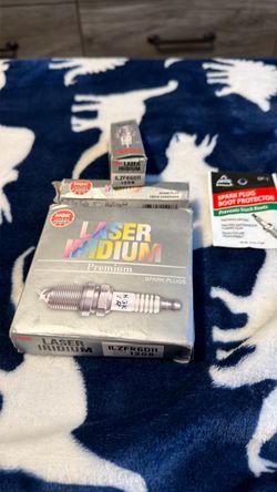 Brand-new set of 6 genuine NGK Laser Iridium spark plugs.