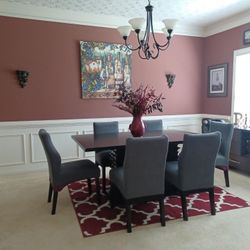 Diningroom Table & Chairs