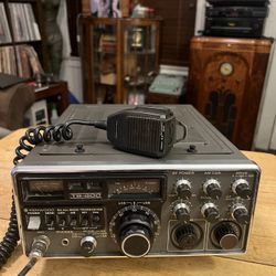 KENWOOD TS-600 6 METER ALL Mode Ham Radio Transceiver w/ Kenwood MC-30S mic Japan Untested 