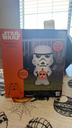 Brand new in box BNIB NIB Star Wars storm trooper inflatable with pumpkin for Halloween