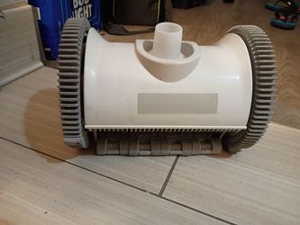 Hayward Poolvergnuegen 2-Wheel Suction Pool Cleaner