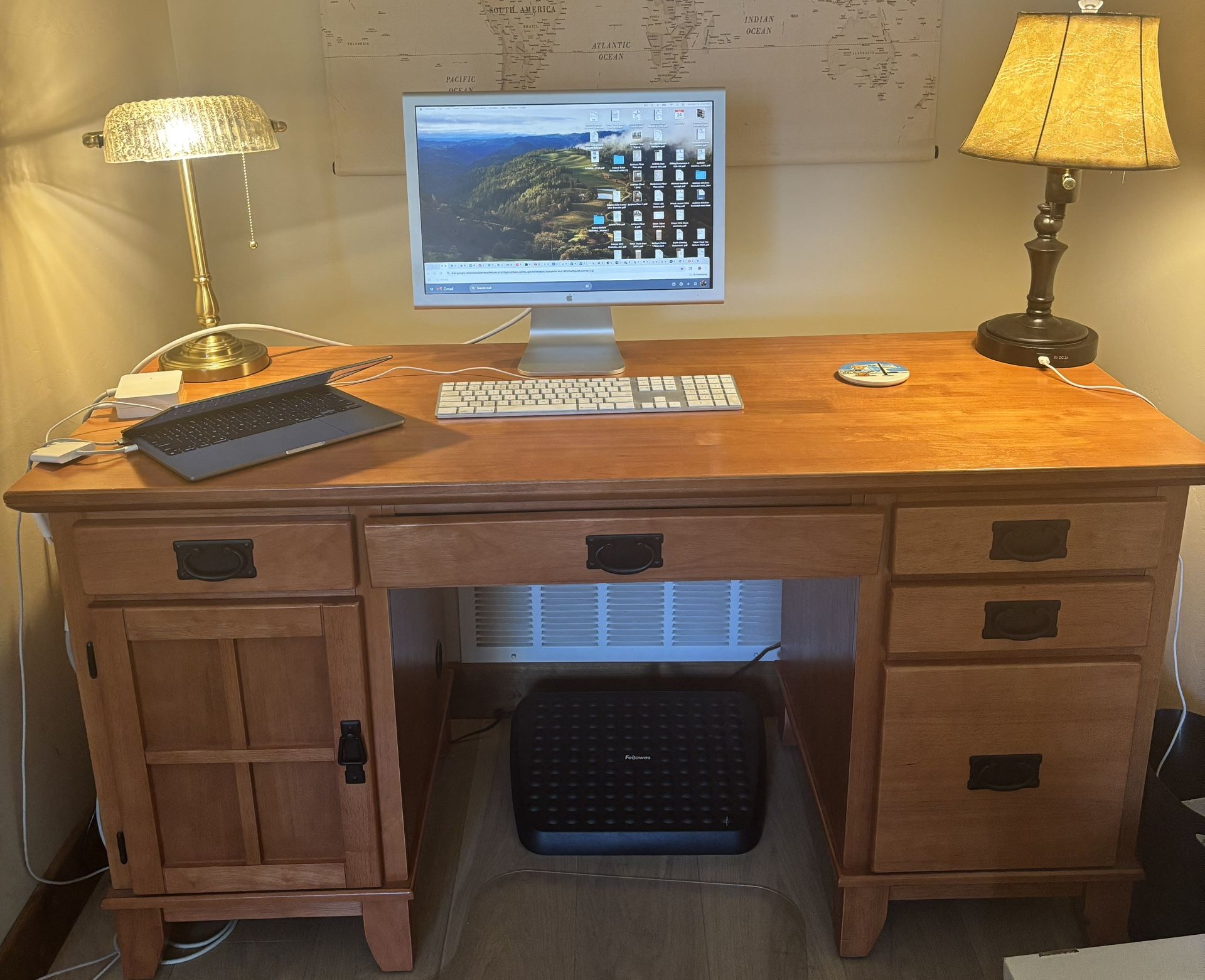 Office Desk