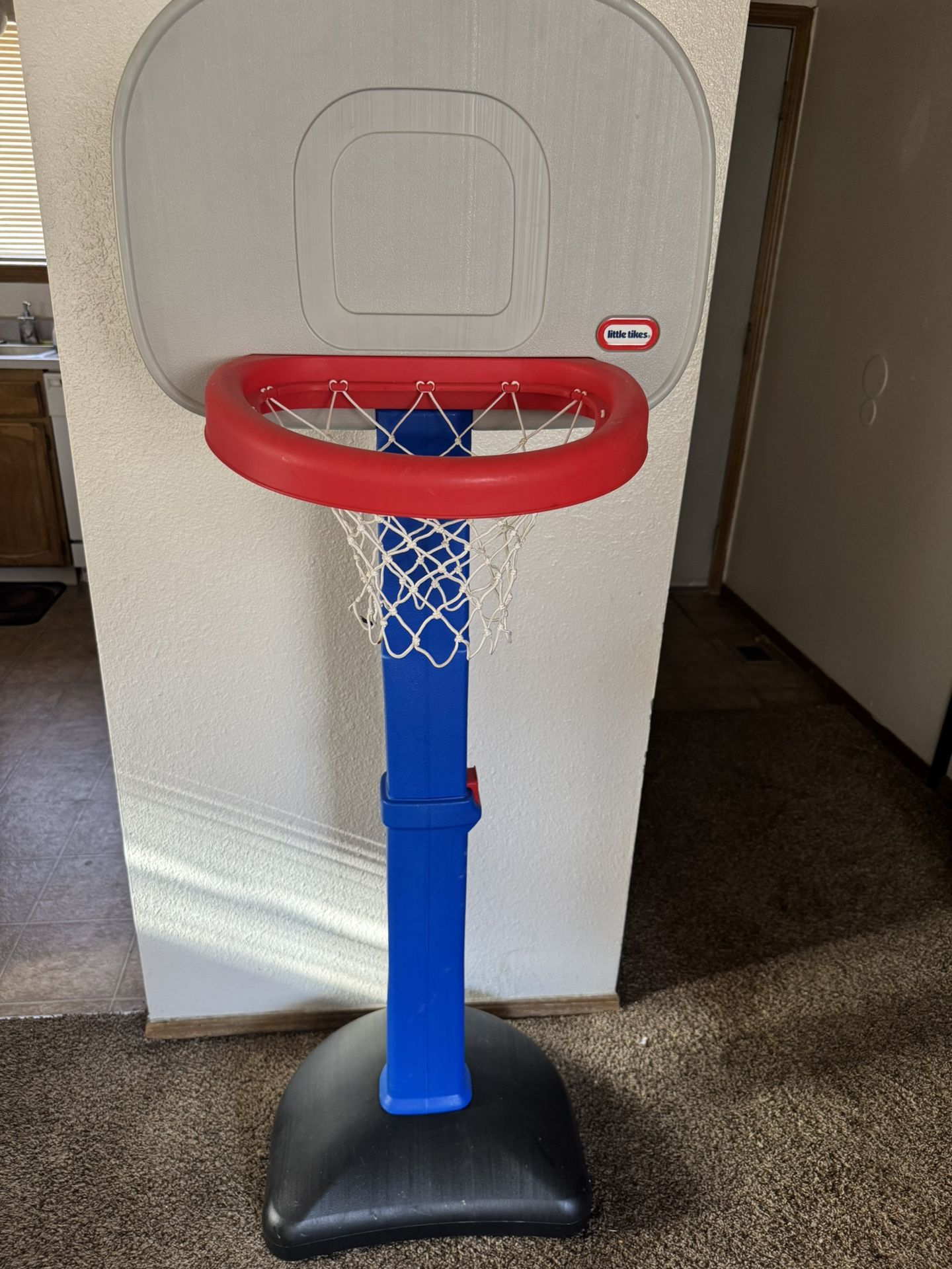 Little Tikes Easy Score Basketball Hoop – Great Condition