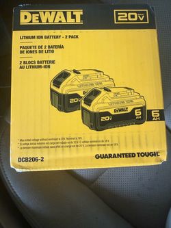 Dewalt  20v Max LITHIUM ION BATTERY - 2 PACK