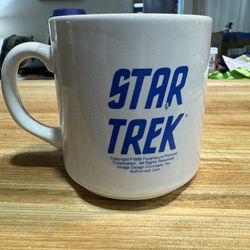 1989 STAR TREK~8oz Ceramic Coffee Cup/ Mug ~Paramount Pics.~Kirk Spock McCoy
