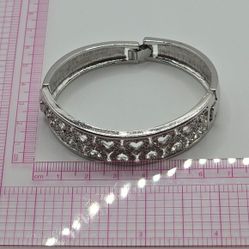 Rhinestone Heart Clusters Silver Tone Bracelet Womens Jewelry 