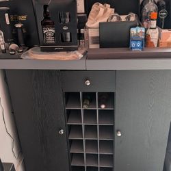 Wine Cabinet 