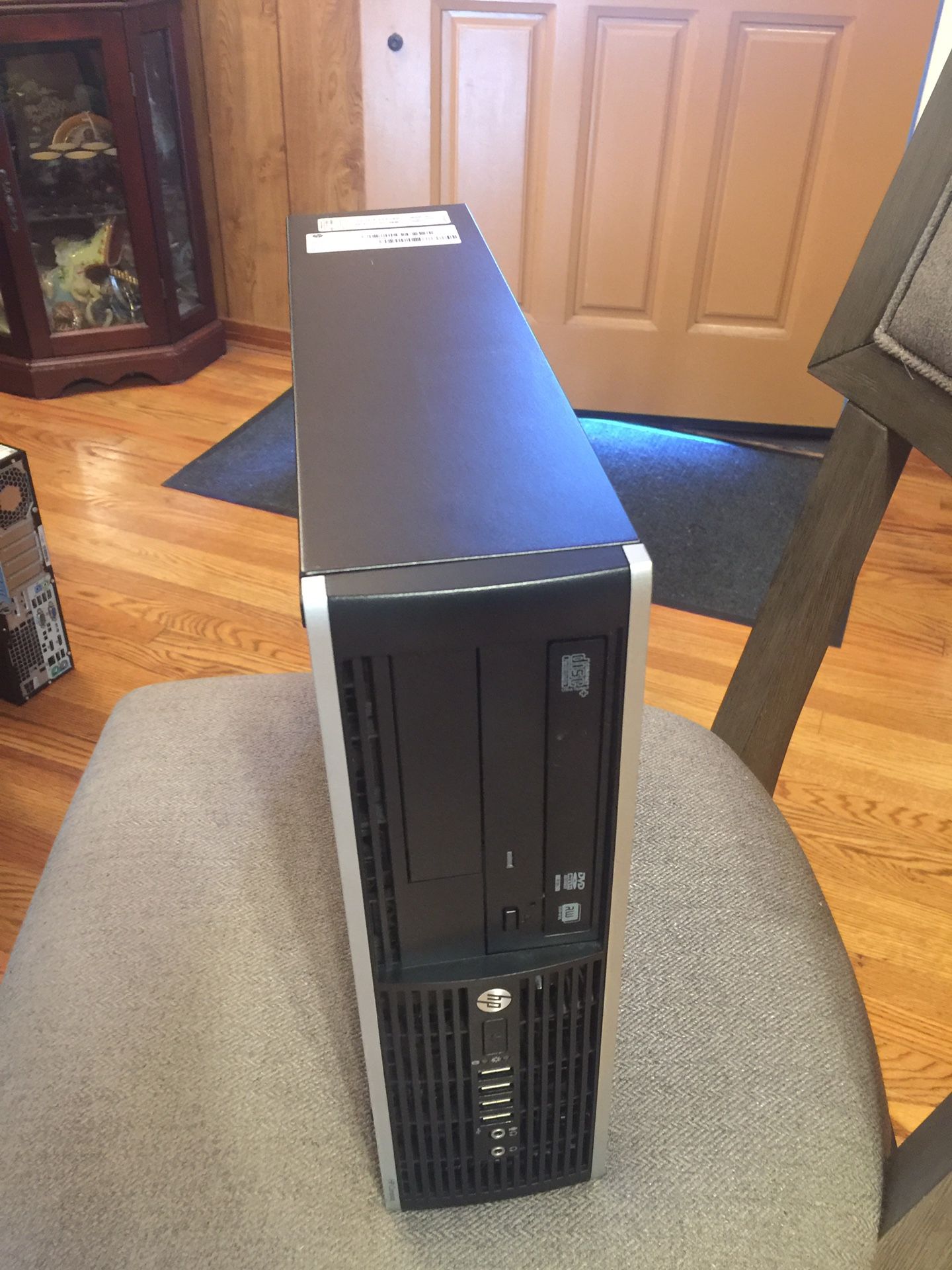 PC COMPUTER i5 Quad Core Windows 10 Runs Great LOOK