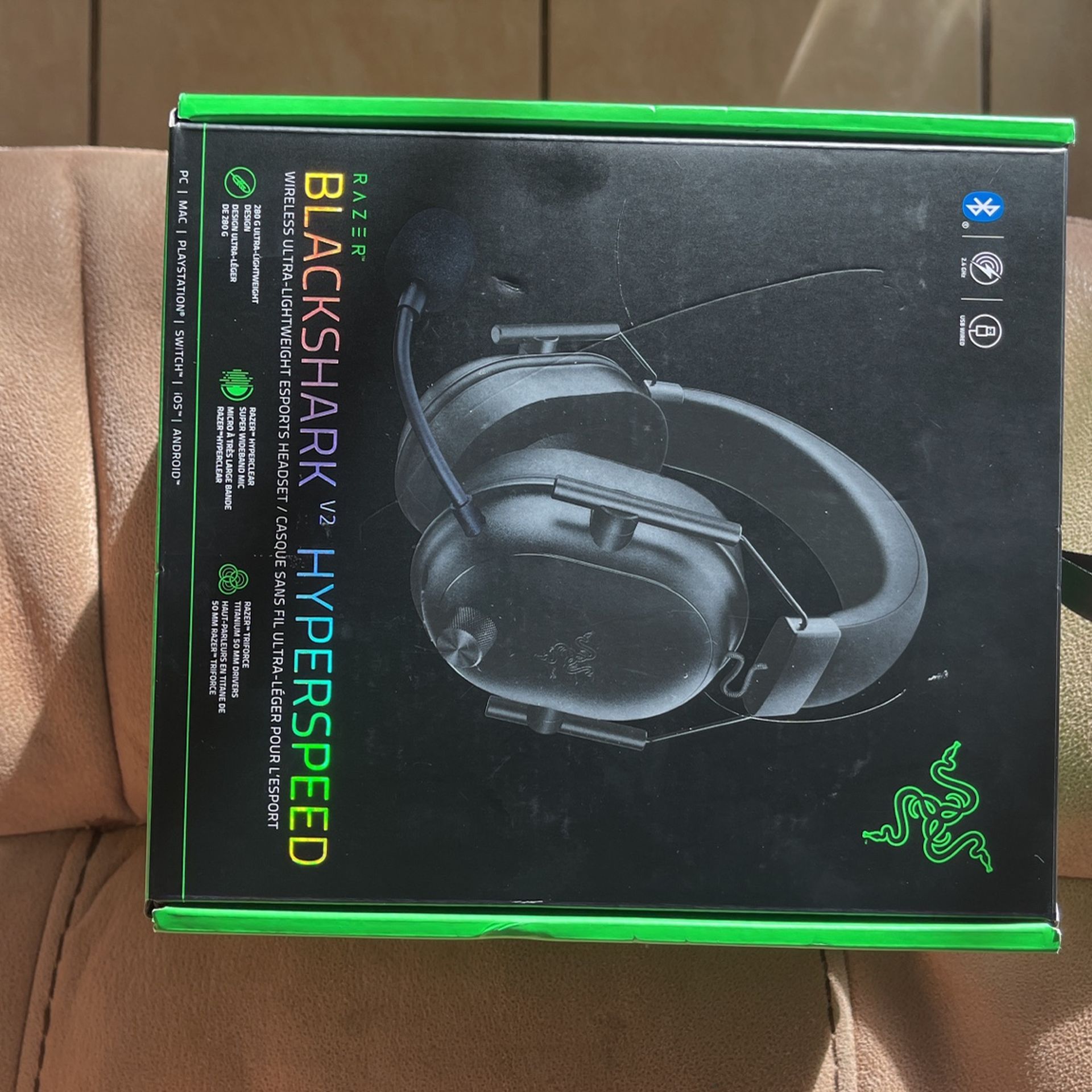 Razer BlackShark V2 HyperSpeed Wireless Gaming Headset