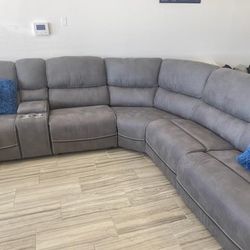 🔥🔥SPRING DOORBUSTER EVENT!🇺🇸🚛🚚FURNITURE DISTRIBUTION CENTER: TYRONE SQUARE MALL! 🌟NEW 100% APPROVAL PROGRAM🙌SAVE BIG $$$! DELIVERY TODAY! ZERO