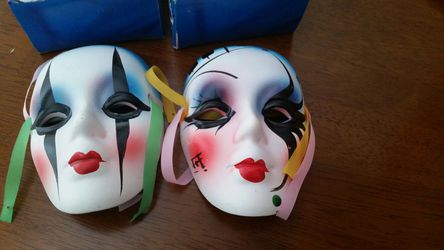 LV Art Face Mask