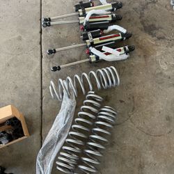 LIFT KITS•LEVEL KITS 📲‼️