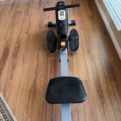 Maxkare Rowing machine