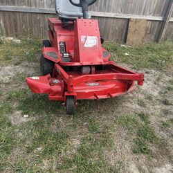 Toro Groundsmaster 120