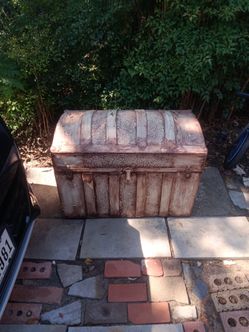 Antique Dome Top Steamer Trunk
