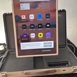 LG Standby Me Suitcase Touchscreen Portable Tv