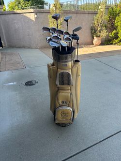 Taylormade golf set