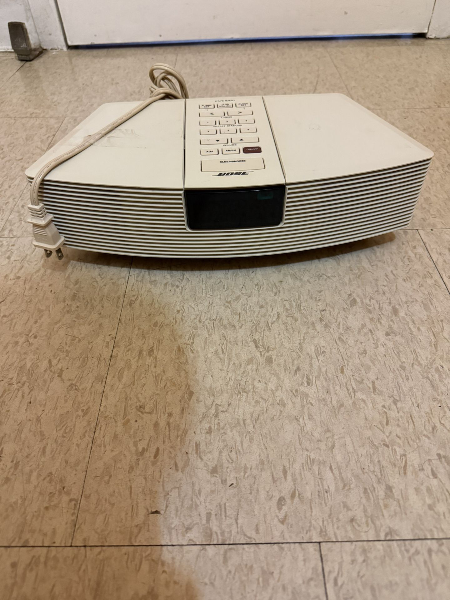 Bose Wave Radio (AWR1-1W)
