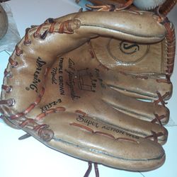 Vintage Carl Yastrzemski Baseball Glove 42-825 MVP RHT Spalding Japan