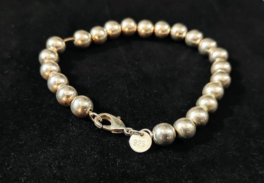 Heavy 925 Bead Bracelet 8.25" In Length 32.50 Grams 7.5mm