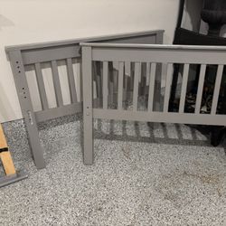 FREE TWIN BEDFRAME