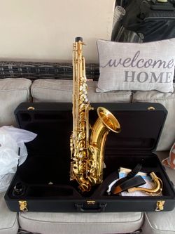 Selling my Yamaha YTS-62 in excellent condition.