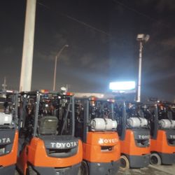 FORKLIFT TOYOTA 5000#