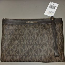 Michael Kors Wristlet Purse 