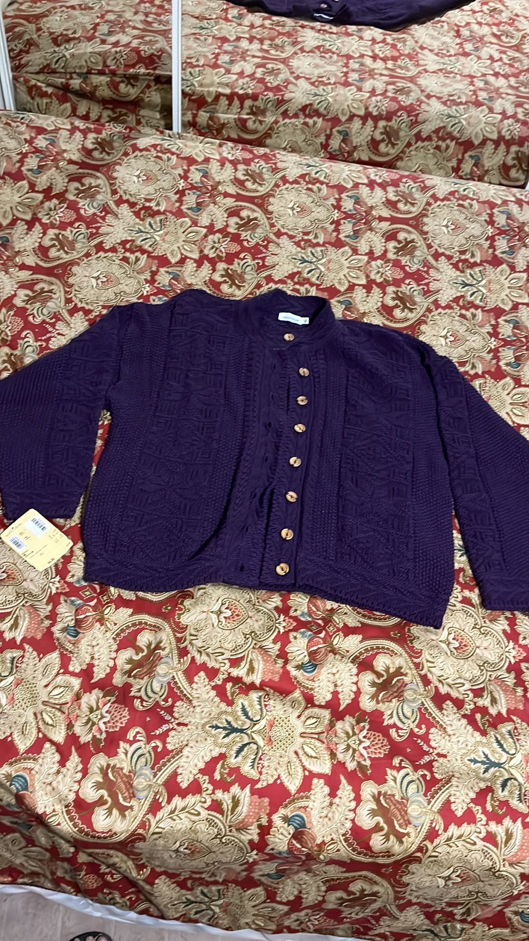 Women’s Cardigan Sweater