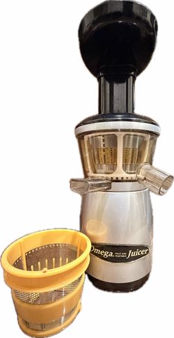 Omega VRT350 Vertical Masticating Juicer