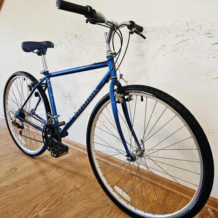 21 speed DIAMONDBACK PARKWAY 29er Touring Crossover Adventure Hybrid