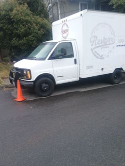 2000 Chevy Express box truck
