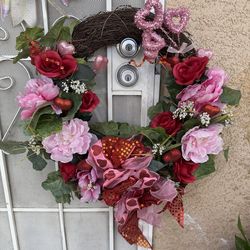 Door wreaths  4 total