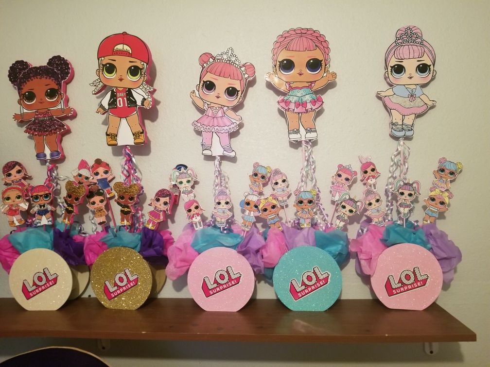 LOL SURPRISE DOLLS centerpieces