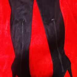 NEW women’s Size 8 Fashion Nova