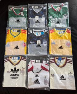 National team soccer jerseys (Large)