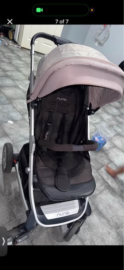 Nina Tavo stroller