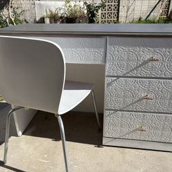 All Wood Desk And Chair (If You See This Post It Still Available )