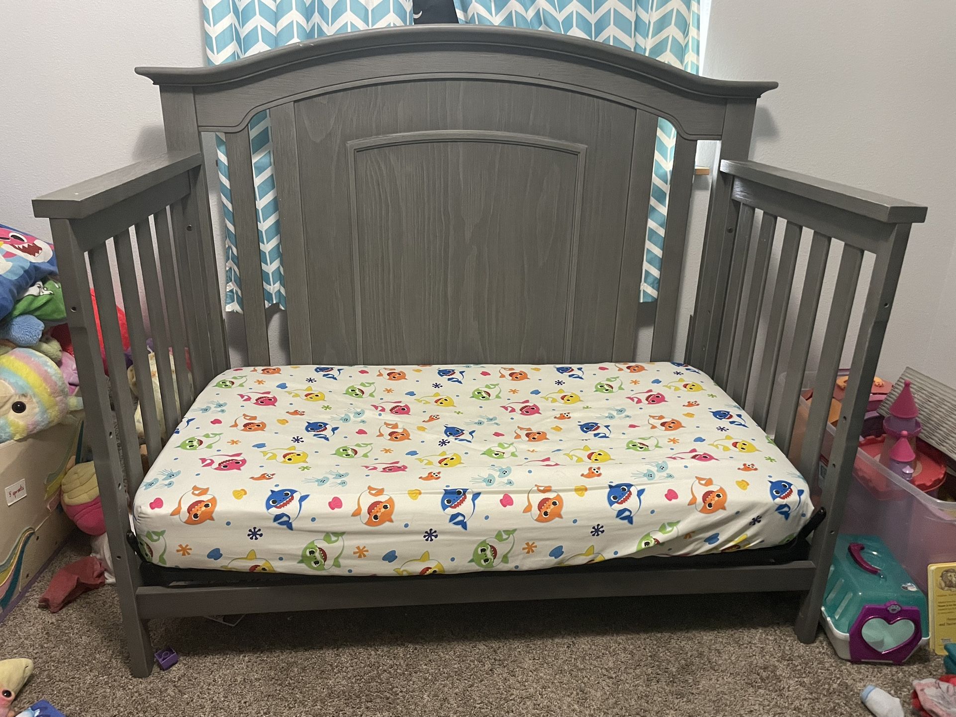 Grey Crib/toddler Bed With Mattress