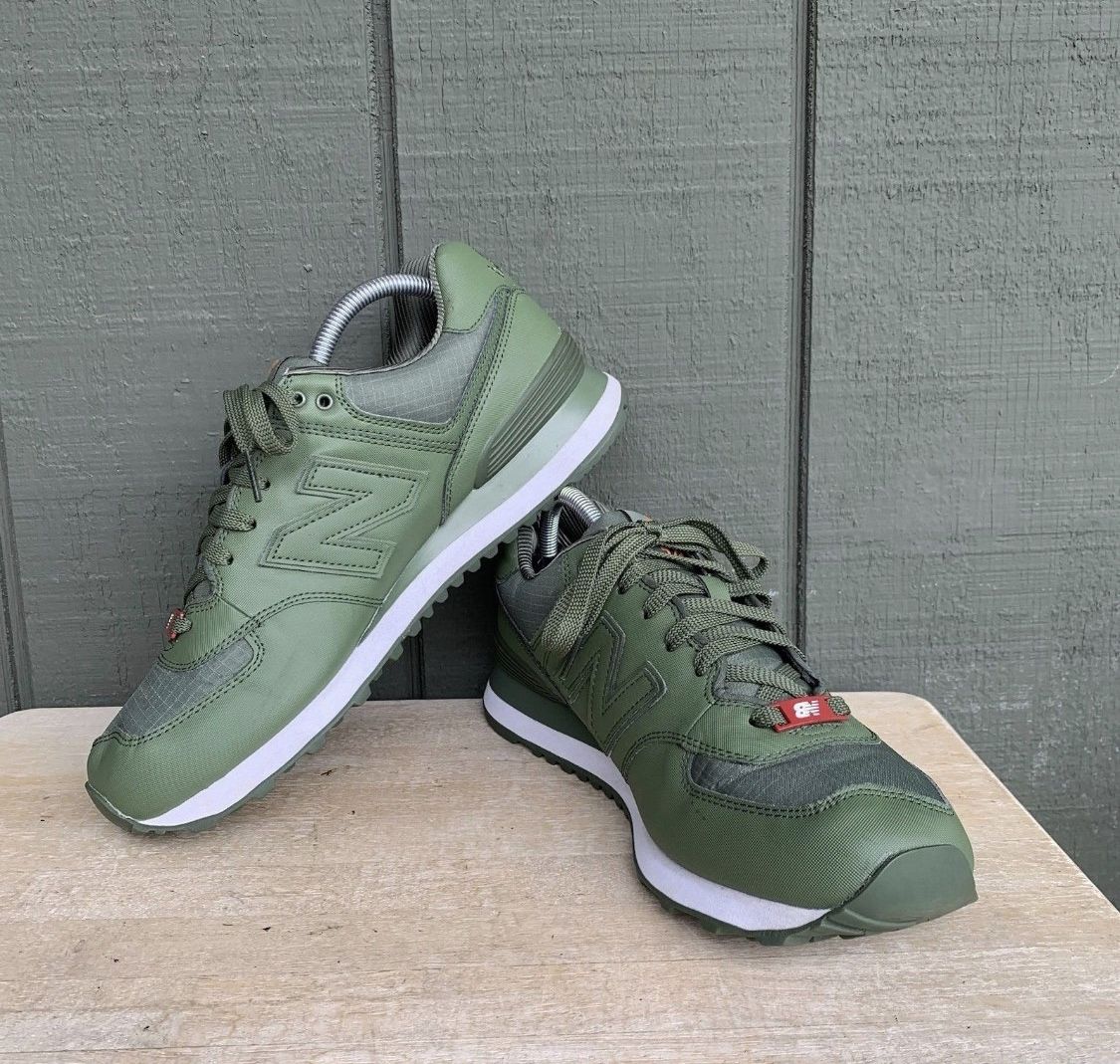 Mens Size 9.5 - New Balance 574 Green Flight Jacket Casual Sneakers