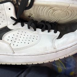 Men’s Tennis Shoes 