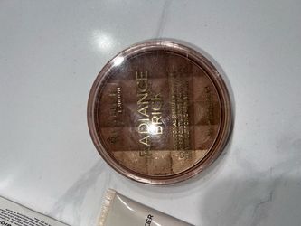 Rimmel London Radiance Brick Shimmer Powder