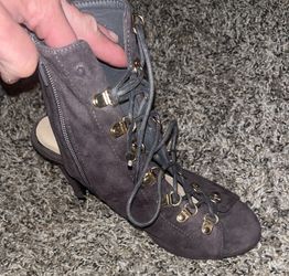 Lace Up Peep Toe Chunky Heel