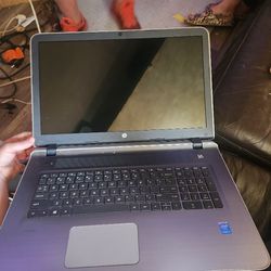 HP Laptop 17"