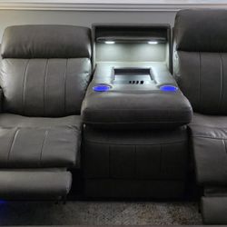 Moto Motion Living Room/Home Theater Seating